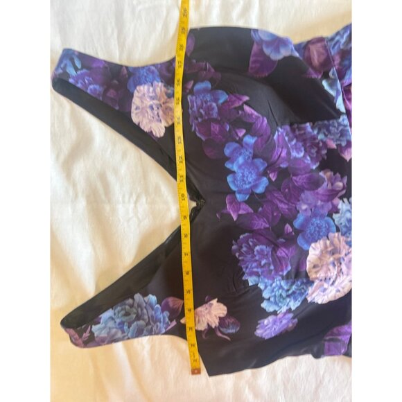 City Chic Sz 14 Women’s Black Hydrangea Print Fit & Flare Dress NWT Fairy - Picture 12 of 14